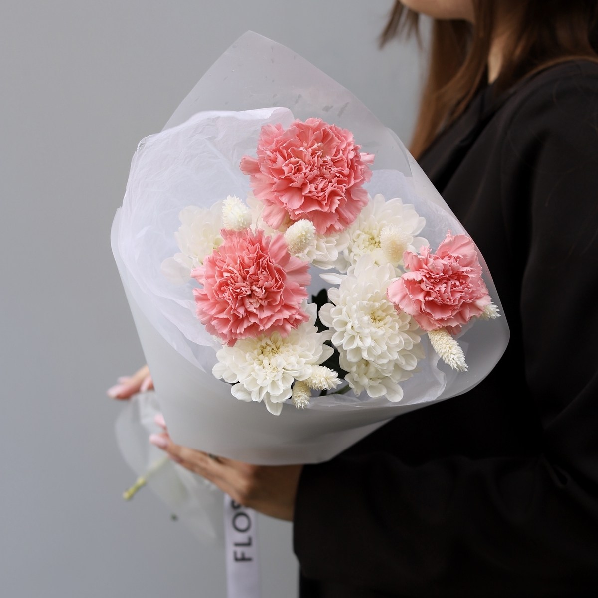 buket s hrizantemoj 6